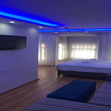 Blue Royal Hotel Istanbul Bagian luar foto
