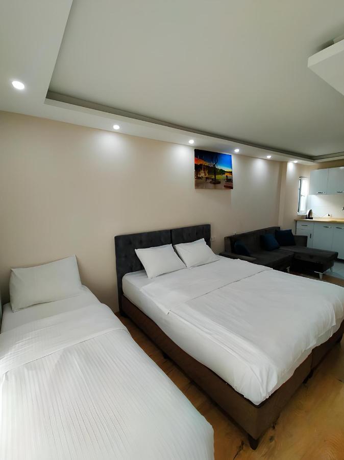 Blue Royal Hotel Istanbul Bagian luar foto